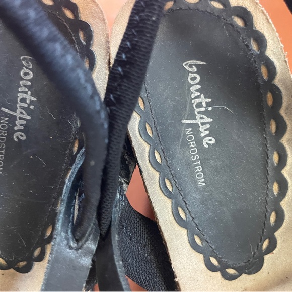Stylish Black Wedge Nordstrom Sandals - Picture 3 of 7